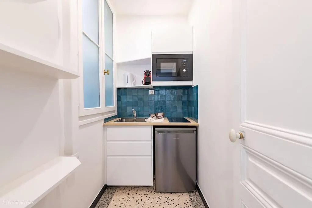 Le Delon - Passy Tour Eiffel A Pied - 5Personnes- Climatisation Apartment Paris