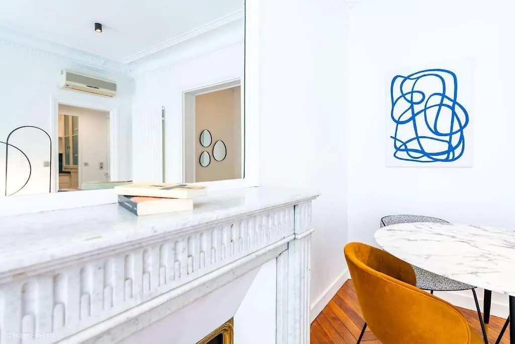 Le Delon - Passy Tour Eiffel A Pied - 5Personnes- Climatisation Apartment Paris 0*,
